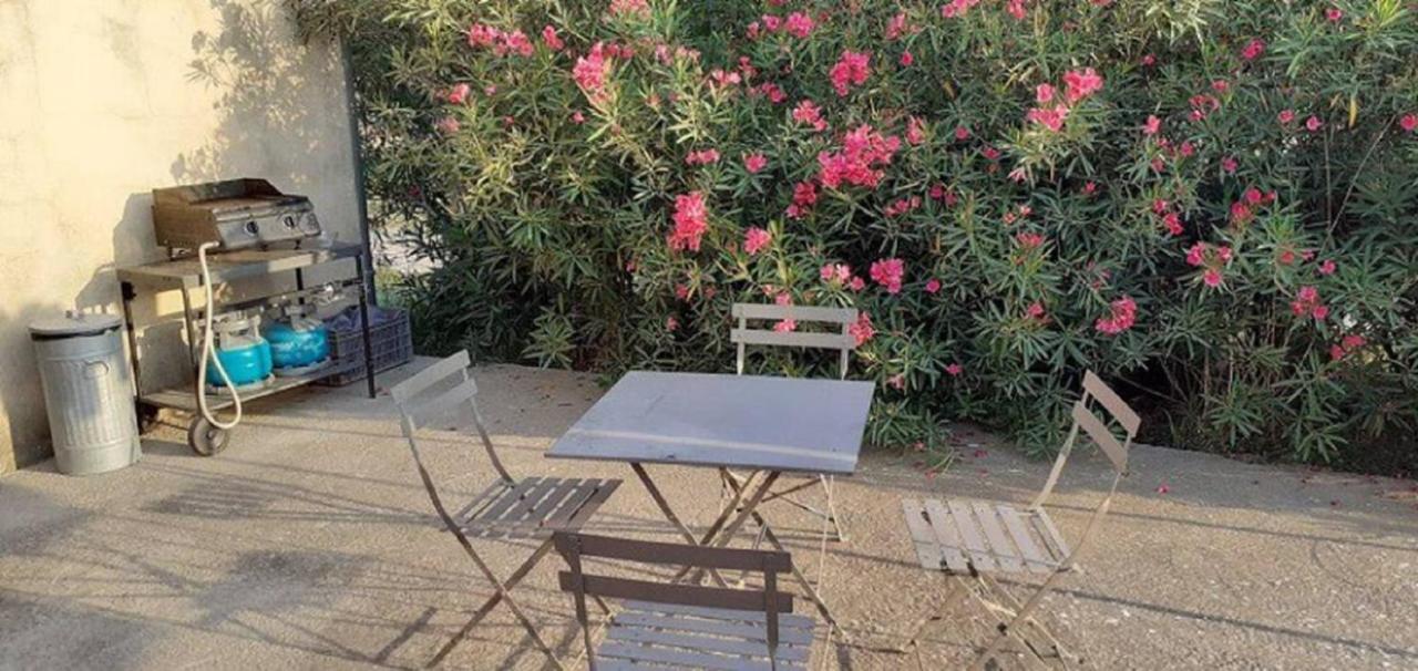 Le Petit Mas En Provence Avec Piscine Villa Barbentane Exterior foto